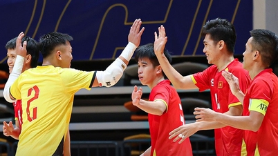 Tuyển futsal Việt Nam khiến Hong Kong thua muối mặt