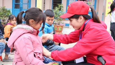 Oxytocin hormone discovered to shape emotions in young children