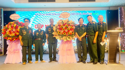 Het verbindingscomité van veteranen van de militaire regio Tri Thien, provincie Lao Cai, hield een traditionele vergadering.