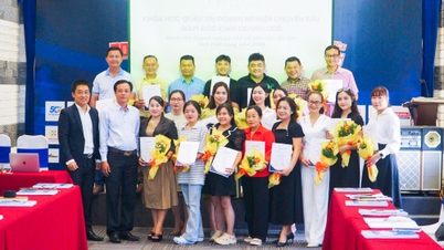 Bế giảng lớp “Giám đốc kinh doanh (CCO) khóa 1”
