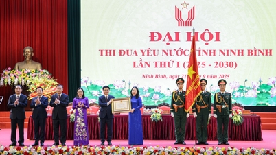 Vice President Vo Thi Anh Xuan attends the 1st Patriotic Emulation Congress of Ninh Binh province