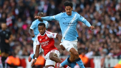 Zoufalá obrana Man City selhává, což má za následek body v poslední chvíli proti Arsenalu.