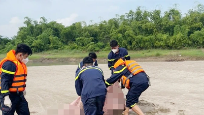 Tìm thấy thi thể nam thanh niên nhảy cầu Hữu Nghị, phường Hoà Bình