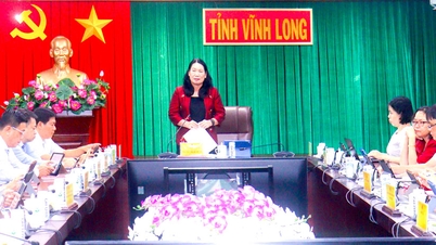 Họp Ban tổ chức Đại hội Thi đua yêu nước tỉnh Vĩnh Long lần thứ I