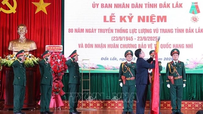 ڈاک لک صوبائی ملٹری کمانڈ نے سیکنڈ کلاس فادر لینڈ پروٹیکشن میڈل حاصل کیا۔