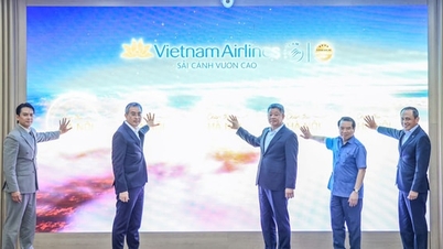 Cùng Vietnam Airlines “Chạm thu Hà Nội” qua chuỗi sự kiện văn hóa đặc sắc