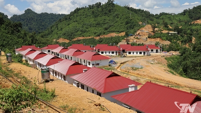 ​ເພີ່ມ​ທະວີ​ຄວາມ​ໄວ້​ເນື້ອ​ເຊື່ອ​ໃຈ​ຂອງ​ປະຊາຊົນ​ຕໍ່​ພັກ