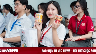 អាហារូបករណ៍ Acecook Happy 2025៖ រីករាលដាលសុភមង្គល ផ្តល់ស្លាបដល់សុបិន