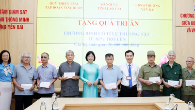 Bezirk Yen Bai: 8 schwer verwundete Soldaten erhielten Geschenke vom Thien Tam Fund (VinGroup Corporation)