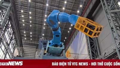 Kína: Robotkar emel fel 10 elefánt súlyának megfelelő súlyt egy fúziós üzemben