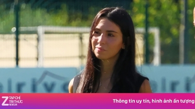 נבחרת הכדורגל האיטלקית גורמת לסערה בזכות "הנשיאה הכי מושכת בעולם"