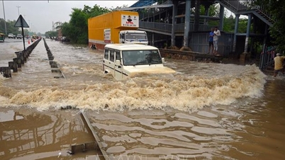 Heavy rain in India, at least 10 people died