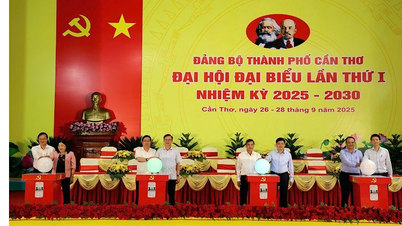 Công bố Trang thông tin điện tử và ứng dụng phục vụ Đại hội Đảng bộ thành phố Cần Thơ