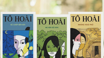 Trilogi novel ini berisi kisah cinta To Hoai yang mendalam terhadap Hanoi.