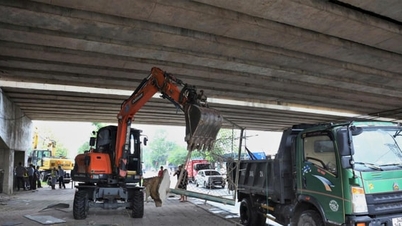 Sóc Sơn giải tỏa vi phạm hành lang an toàn giao thông