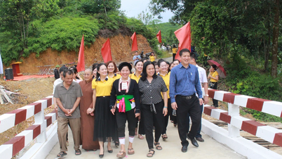 Hội Nữ doanh nhân tỉnh khánh thành cầu Hạnh Phúc