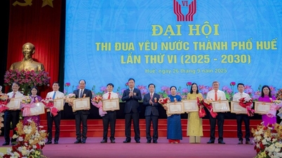 TP. Huế tôn vinh các tập thể, cá nhân tiêu biểu trong các phong trào thi đua yêu nước