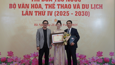 Nghệ sĩ trẻ tiếp nối truyền thống, phát huy tinh thần thi đua yêu nước