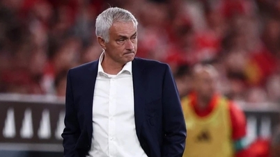 HLV Mourinho tuyên bố bất ngờ về mức lương ở CLB mới