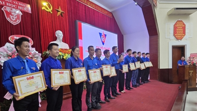 Pioneering aspiration, contributing to building the National University