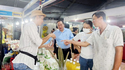 Eröffnung des An Giang Tourismus- und Kulinarikfestivals 2025