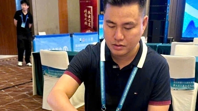ライ・リー・フインはここ中国で世界チェス選手権に優勝し歴史を作りました。