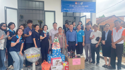 Xã Tân Định: Bàn giao nhà tình nghĩa cho phụ nữ có hoàn cảnh khó khăn