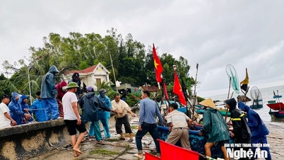 Nghe An is straining to respond to storm No. 10 with the spirit of "proactive - urgent - determined"