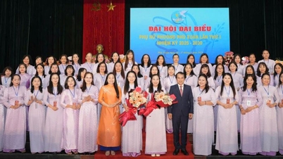 Building the image of a dynamic and unique Phu Xuan woman