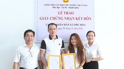 Phu Hoa: Closer to the people with the model 'Public administration for the people'