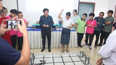 Vietnam en Laos versterken samenwerking op het gebied van STEM-onderwijs - Robotica