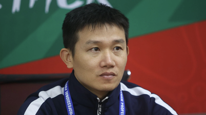 Hot: Coach Phan Nhu Thuat resigns after SLNA loses to Ho Chi Minh City Police Club
