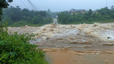 Préparation à l'organisation d'une cérémonie d'ouverture en toute sécurité dans des conditions de pluie et d'inondation