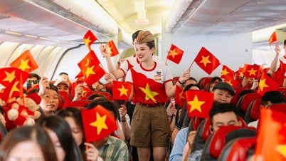 Am Nationalfeiertag, dem 2. September, tragen Vietjet-Flüge im ganzen Land die leuchtend rote Flagge mit dem gelben Stern.