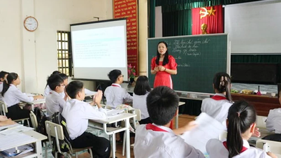 The whole country still lacks more than 102,000 teachers from preschool to high school.