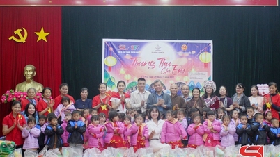 ບຸນກາງລະດູໃບໄມ້ປົ່ງທີ່ອົບອຸ່ນຢູ່ເຂດເນີນສູງຂອງເມືອງ Co Ma