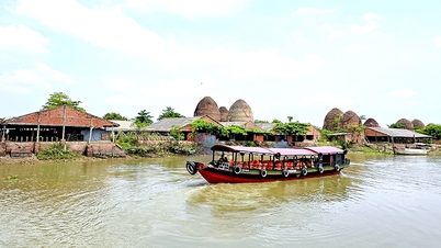 កសាងវប្បធម៌និងប្រជាជន Vinh Long ឱ្យមានការអភិវឌ្ឈន៍យ៉ាងទូលំទូលាយ