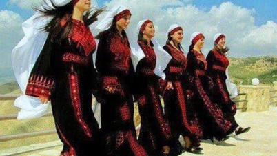 Dansul Dabke din Palestina