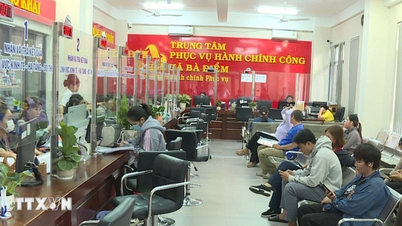 Prime Minister: Immediately handle existing problems when implementing two-level local government