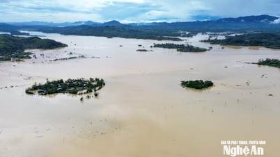 Ribuan rumah tangga di kecamatan Bich Hao, Thanh Binh Tho terendam banjir.