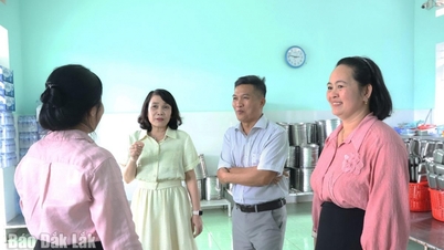 ត្រួតពិនិត្យការរៀបចំការបង្រៀន និងរៀននៅគ្រឹះស្ថានអប់រំទូទៅ