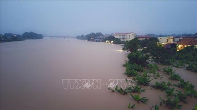 ឥទ្ធិពលនៃព្យុះលេខ ១០៖ បាកនិញ ចេញការព្រមានលើទន្លេធឿង និងលូណាម