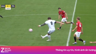 Thủ môn MU bị đội bóng thất nghiệp ghi bàn từ giữa sân