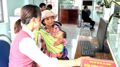 Trung tâm Phục vụ hành chính công xã Ayun: Vượt khó để gần dân hơn