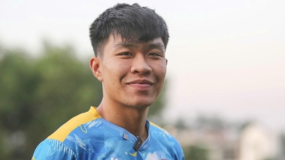 Lý Đức nhắc 'phải cẩn trọng' trước U23 Singapore