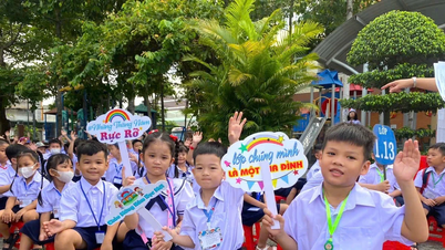 Nhiều trường mới, TPHCM vẫn quá tải