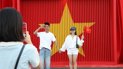 Tempat check-in yang tidak boleh dilewatkan di pameran "Prestasi Nasional"