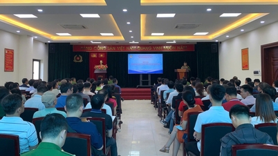 Hanoi: Sute de proprietari de afaceri instruiți cu privire la datele privind prevenirea și combaterea incendiilor