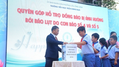 សាលា​ក្រុង​ហូជីមិញ​ធ្វើ​អ្វី​ដែល​មាន​អត្ថន័យ​ក្នុង​ថ្ងៃ​បើក​បវេសនកាល