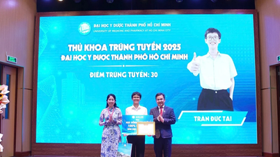 În noul an școlar, Universitatea de Medicină și Farmacie din Ho Chi Minh City își propune să îmbunătățească calitatea formării profesionale.